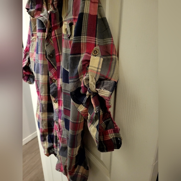 Mei Na Paid Button Down Shirt size 8 - Picture 3 of 6